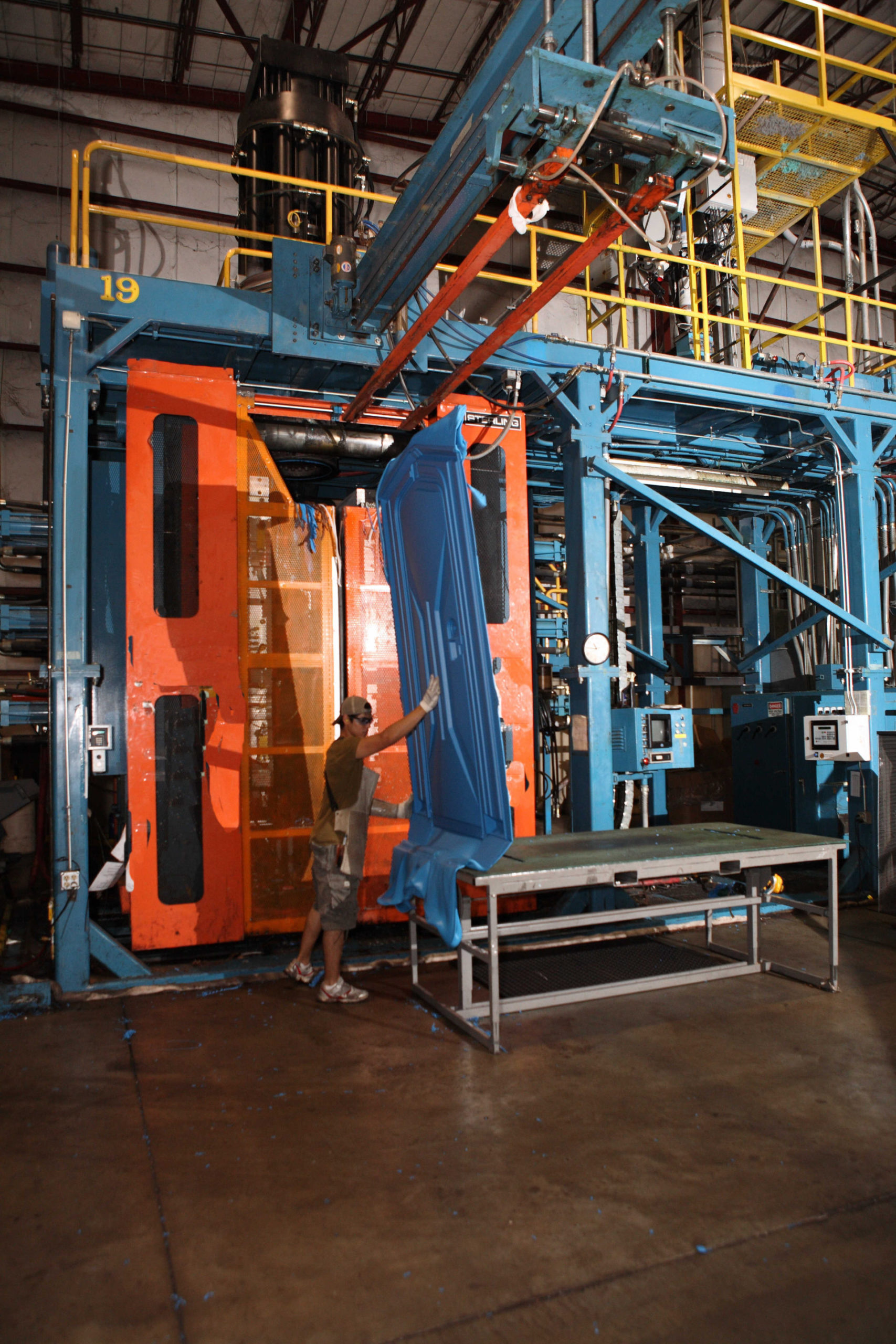 Custom Blow Molding Western Industries Plastic Products, LLC