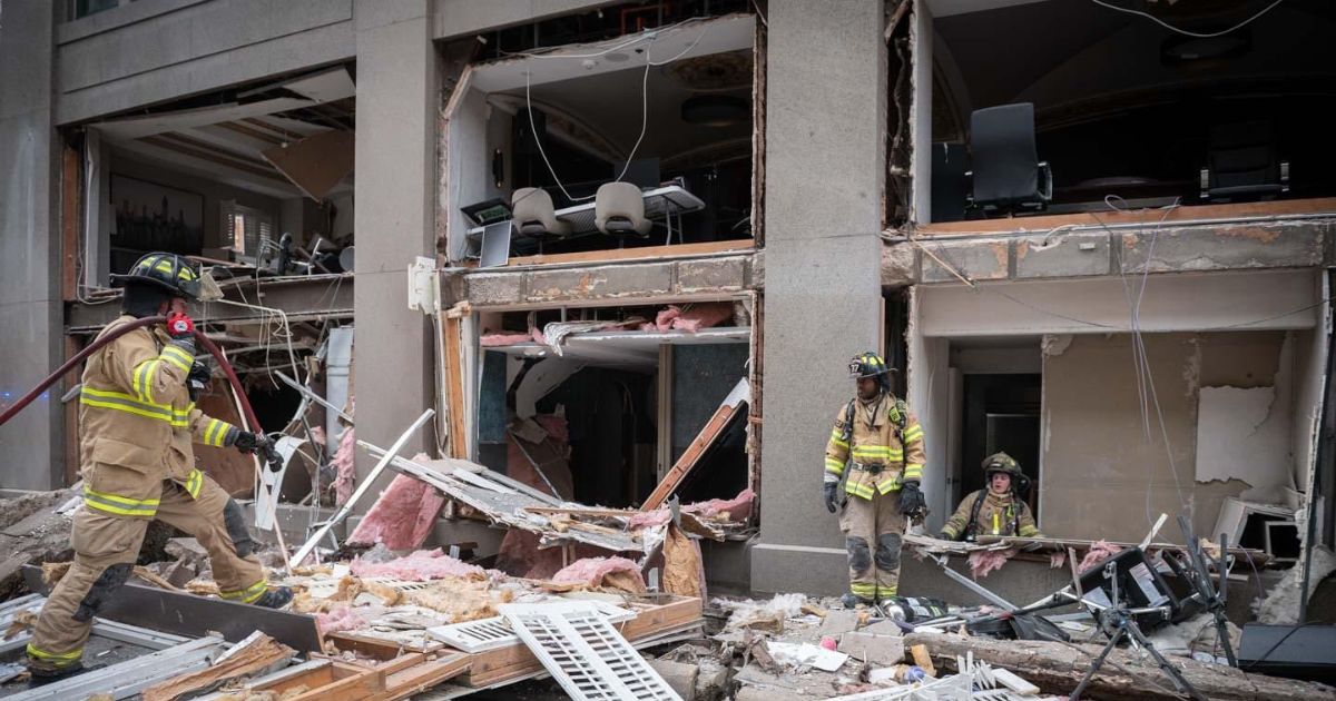 Explosion at Historic Texas Hotel Scatters Debris in Downtown Fort Worth