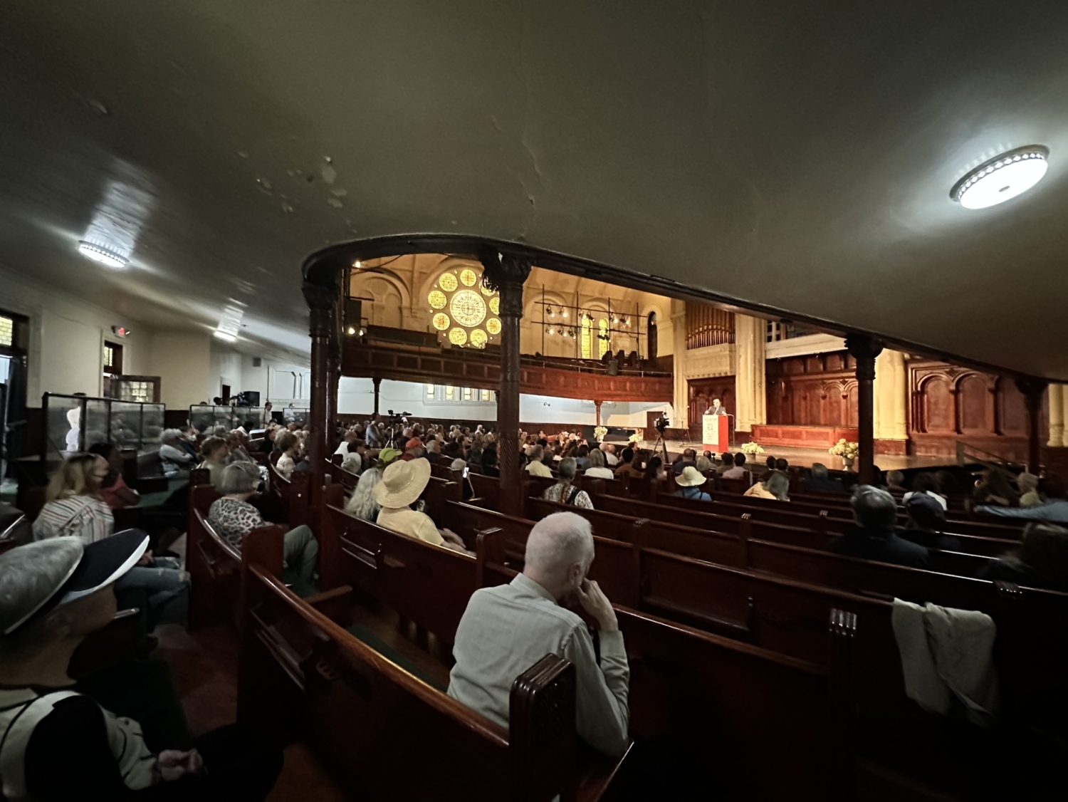 Stars Join Saturday Rally to Save WestPark Church