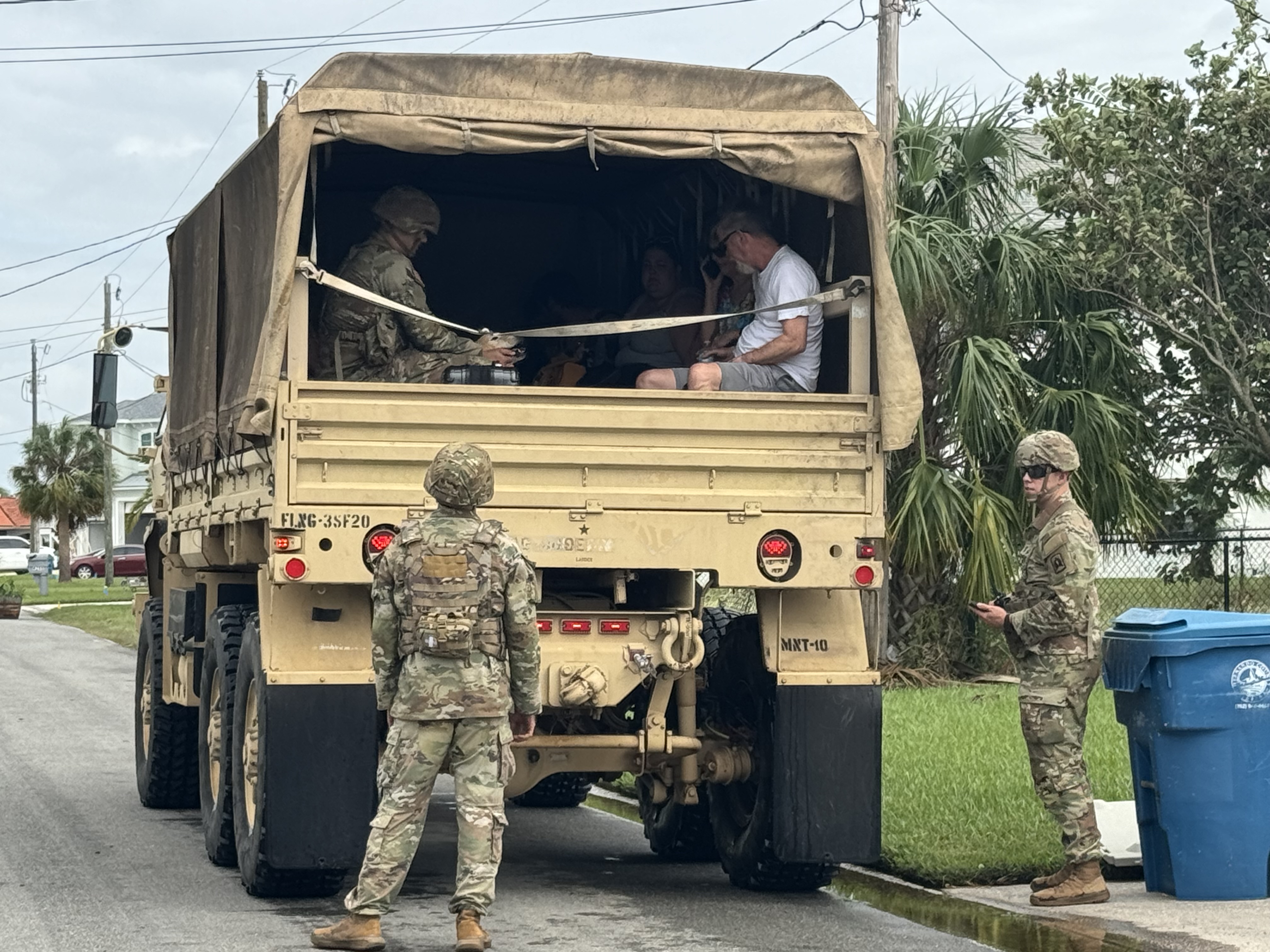 Hernando Beach residents salvage what they can following record