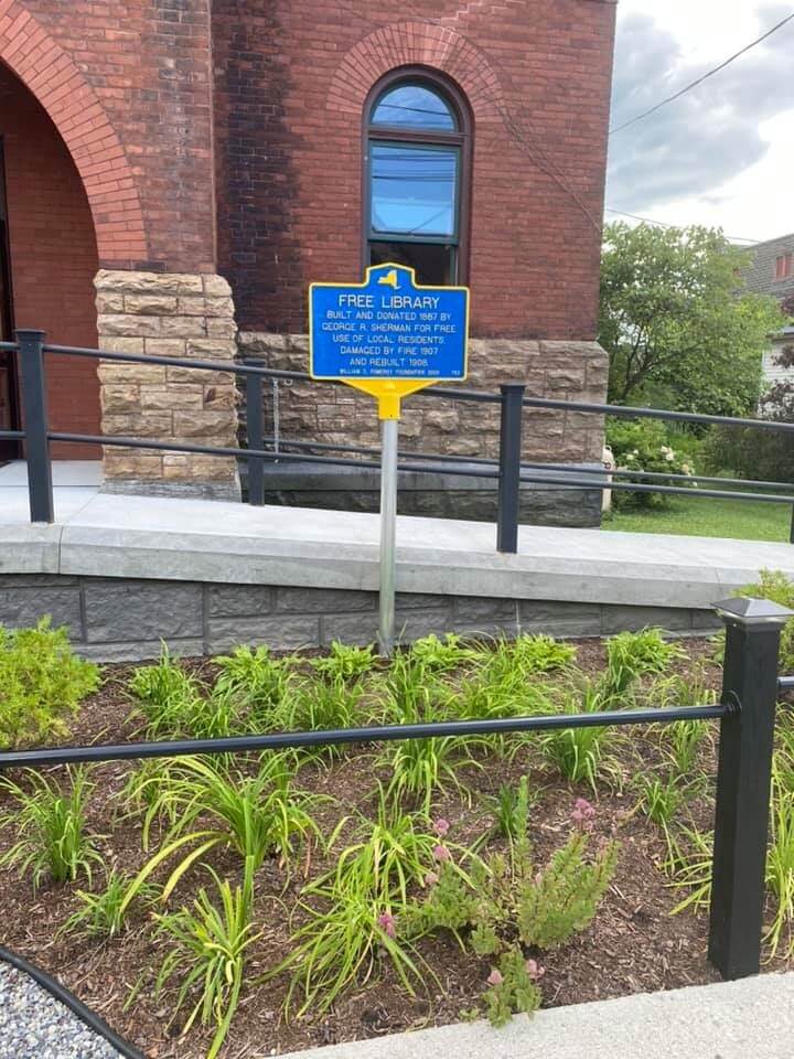 FREE LIBRARY William G. Pomeroy Foundation