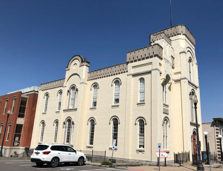 OSWEGO CITY LIBRARY William G. Pomeroy Foundation