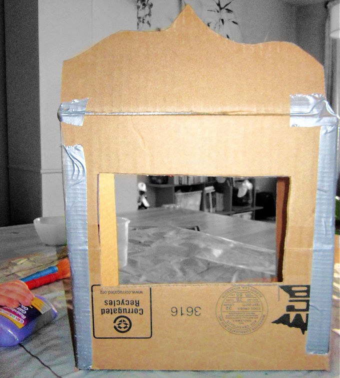 Make a Cardboard Puppet Theater in 5 Easy Steps