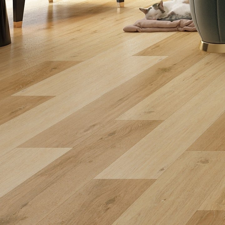 Can You Burn Laminate Flooring? (A Complete Guide For You)