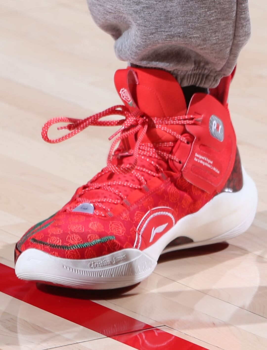 What Pros Wear CJ McCollum Debuts Signature Shoe in LiNing CJ 1