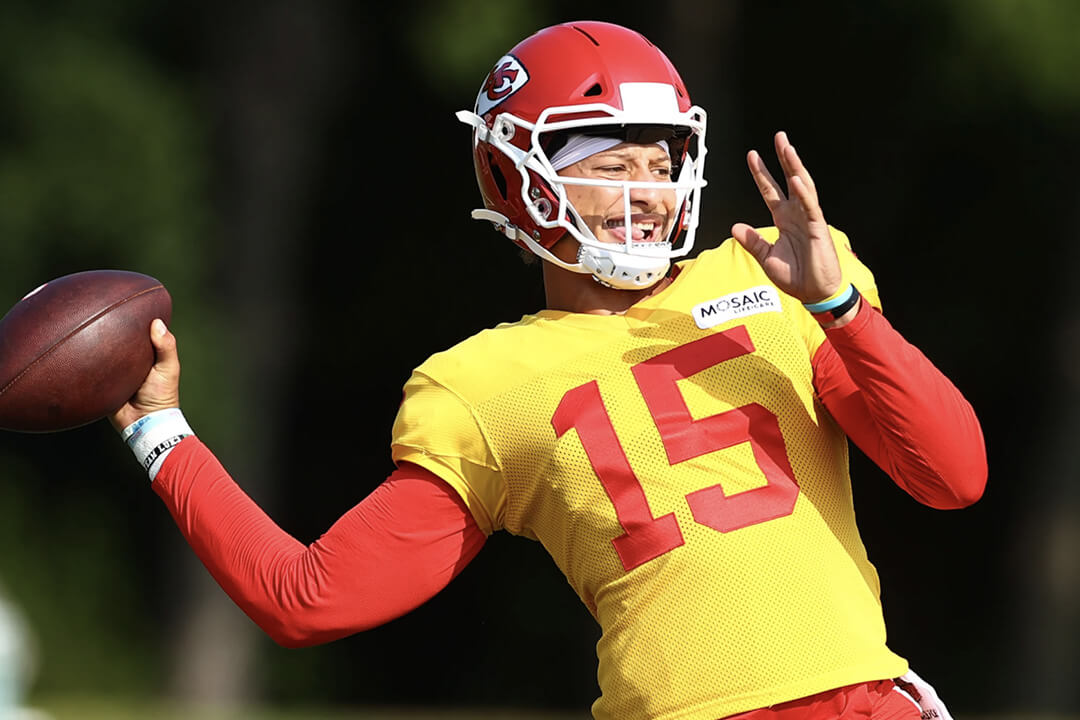 What Pros Wear What's Patrick Mahomes wearing in Training Camp? What
