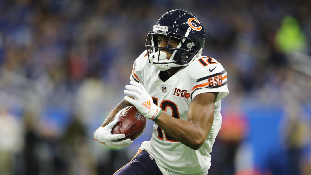 What Pros Wear What Do NFL Wide Receivers Wear? Here's the Helmets