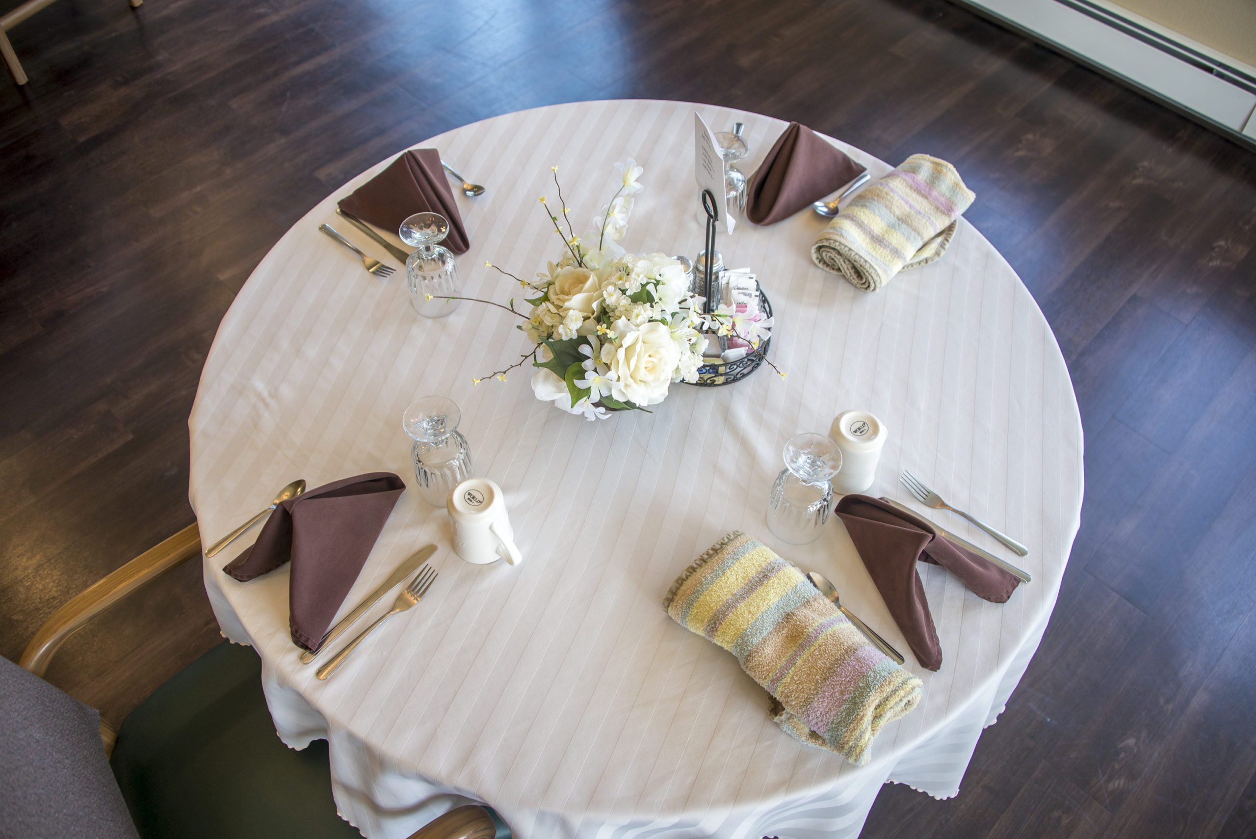 Wheatland Manor Community Tour Senior Rehabilitation Services IA