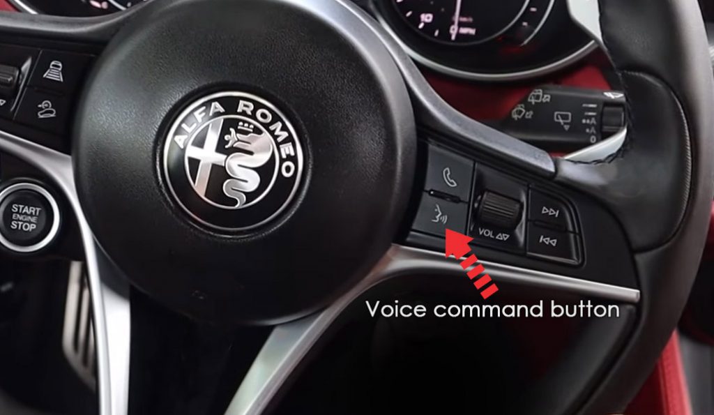 Apple CarPlay on Alfa Romeo Stelvio, how to connect