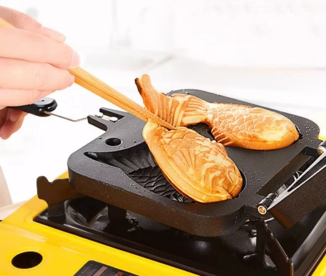Cook Your Own "Bungeoppang" With This FishShaped Waffle Maker When
