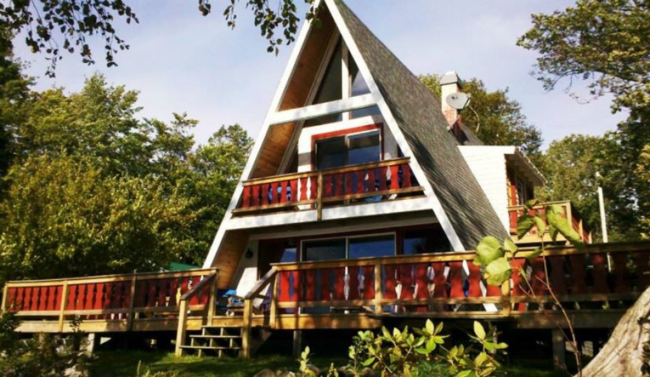 Mountain Lake Chalet A Maine vacation rental on beautiful Whetstone Pond