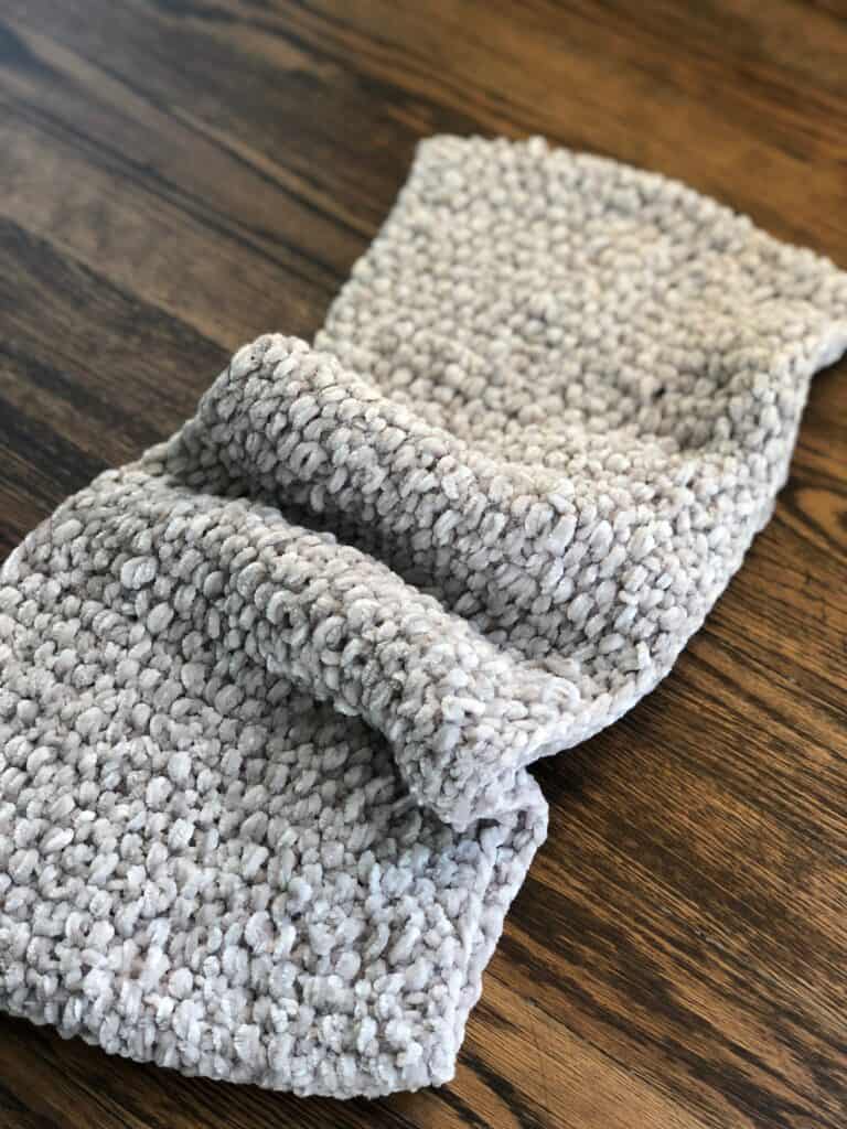 Free Velvet Yarn Knitting Pattern Woolflower Cowl Whimsy North