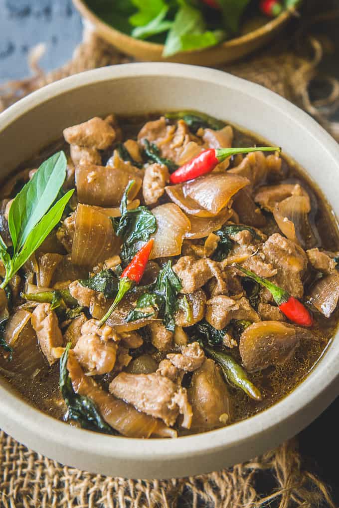 Authentic Thai Basil Chicken Recipe (Step by Step + Video) Whiskaffair