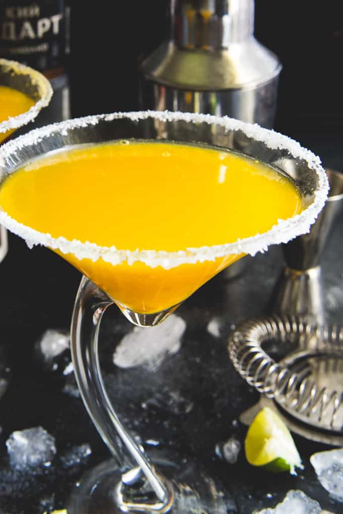 Mango Martini Recipe + How to rim the Martini Glass Whiskaffair