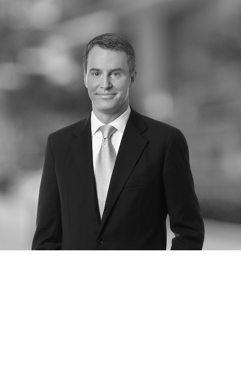 Andrew de Lotbinière McDougall White & Case LLP International Law