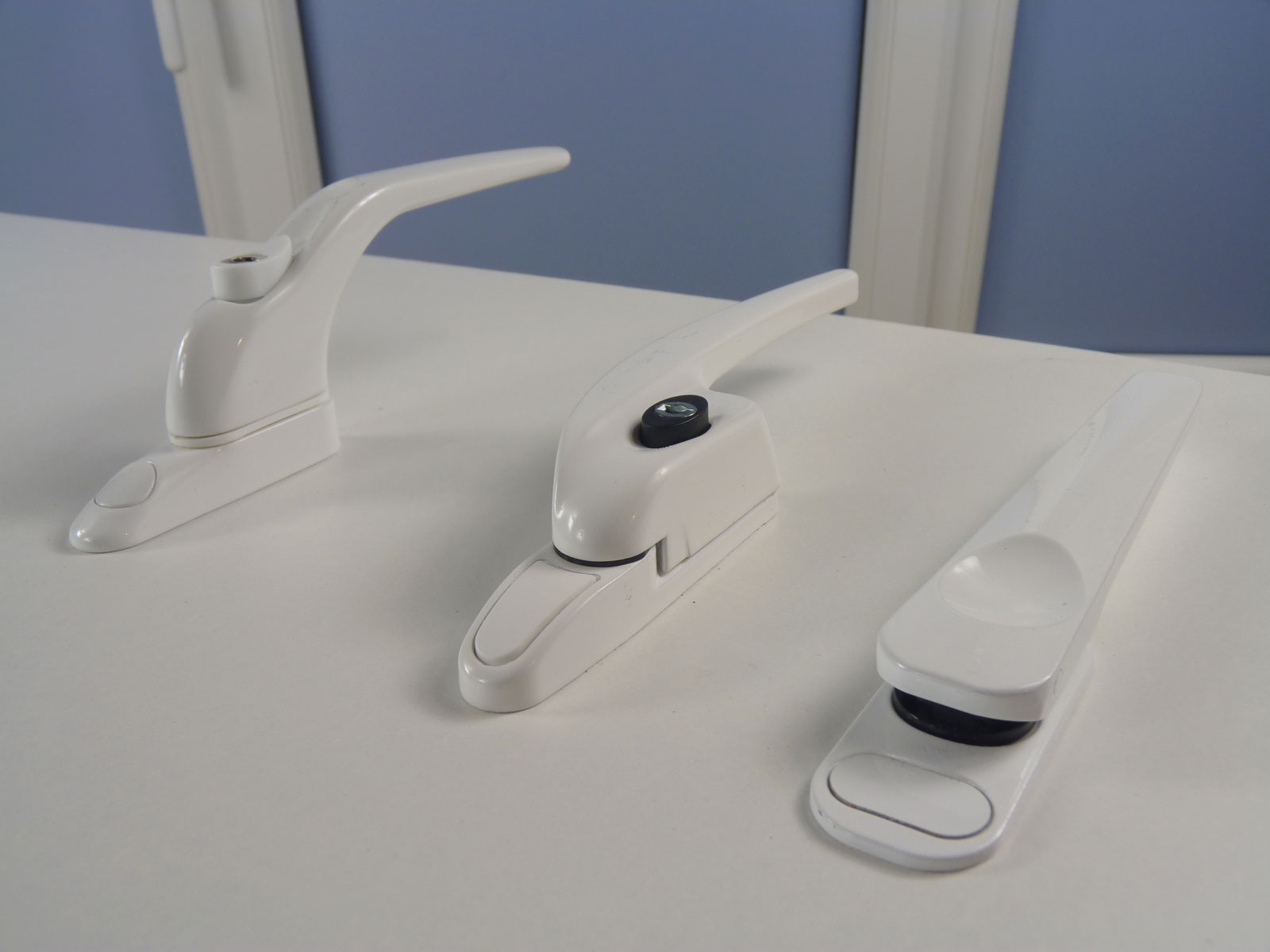 Protruding window handles