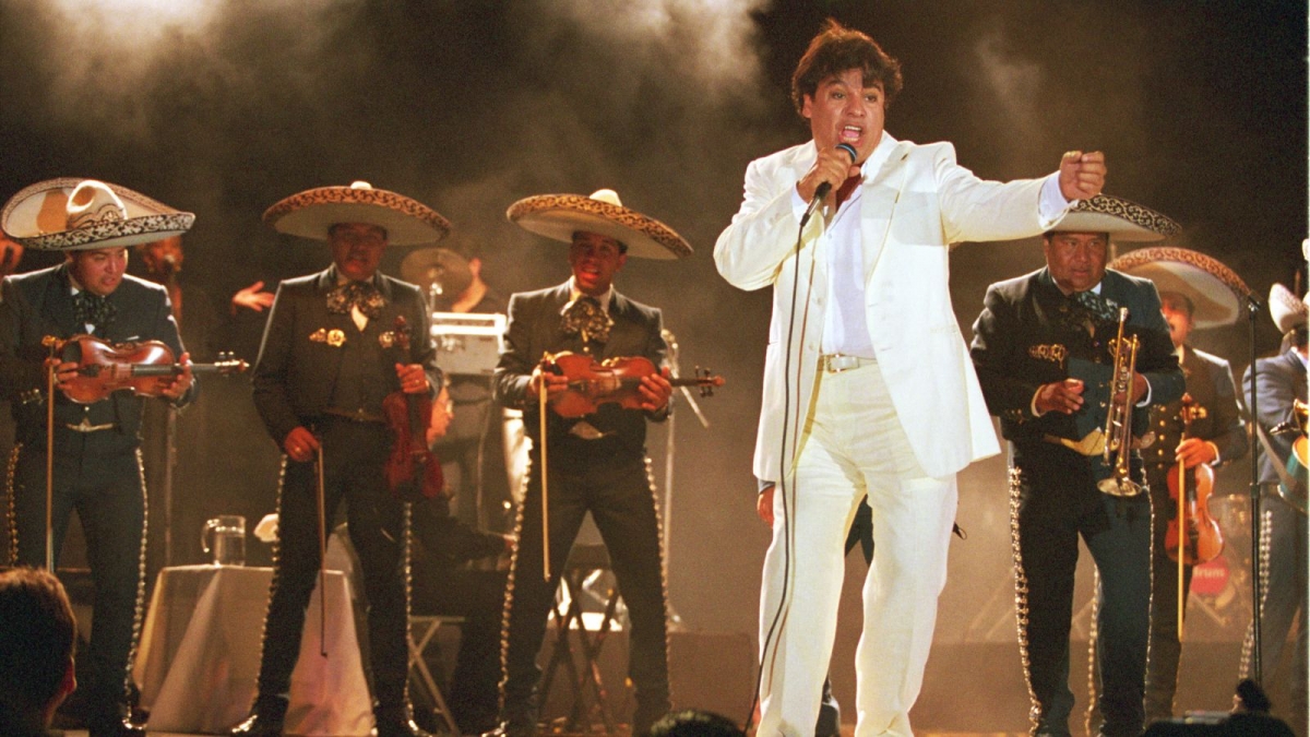 The top 100 christmas songs. Juan Gabriel Leaves Lasting Legacy In Latin American Culture Whittier College