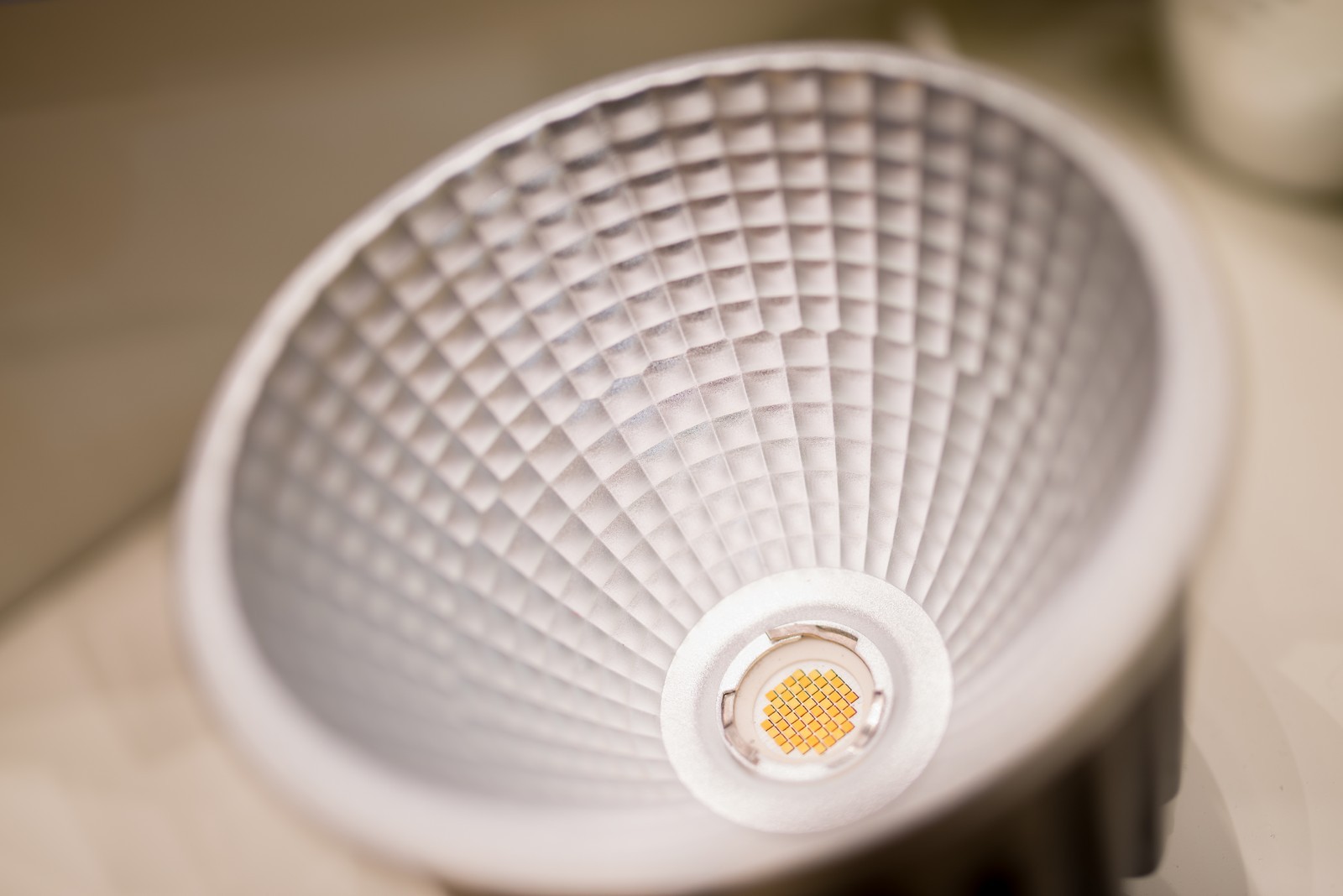 Widegerm Lighting Limited Your reliable partner for shop display