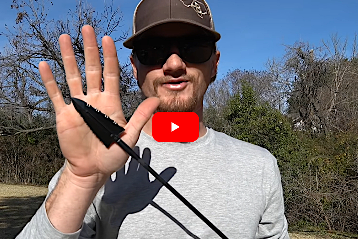 Bowhunter Tests Completely Plastic Broadhead on Feral Hogs Wide Open