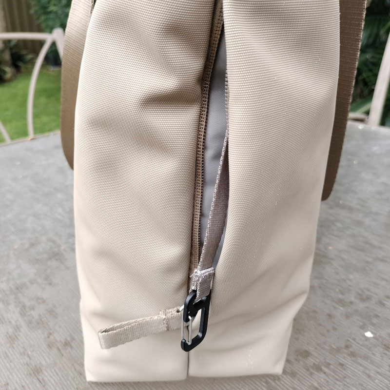 Urth Arkose 18L Tote Bag + Discount Code