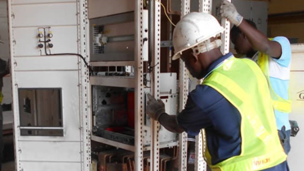 Electrical Design, Installation & Commissioning Widetrack