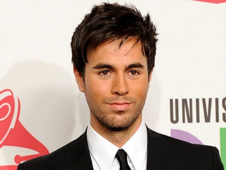 Enrique Iglesias Wiki, Height, Weight, Age, Girlfriend, Family