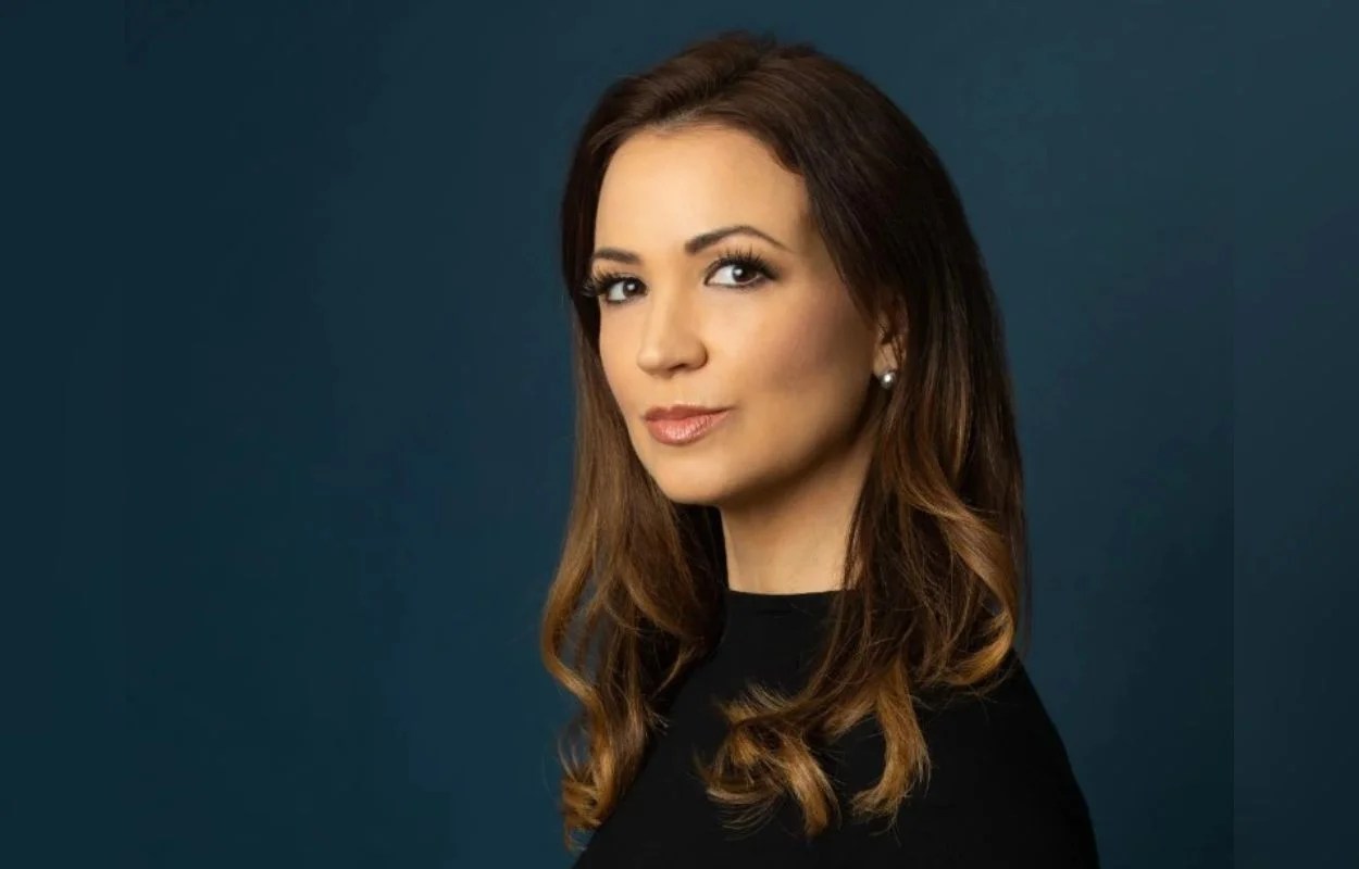 Rebeccah Heinrichs Wiki, Biography, Age, Husband, Family, Net Worth(05)