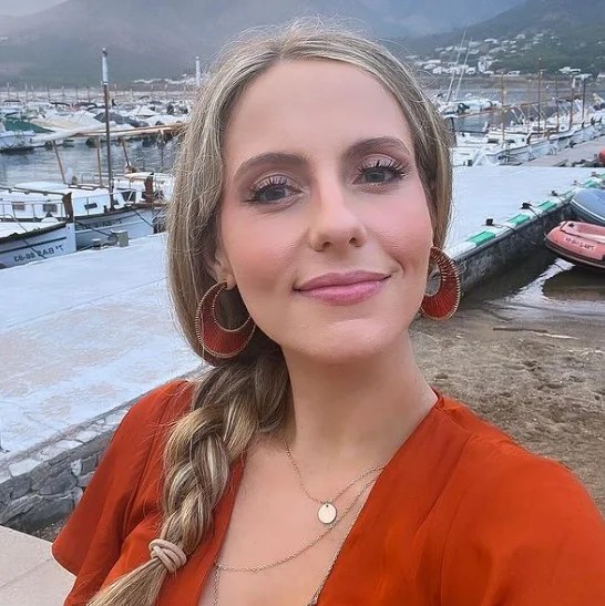 Ashlelnok (TikTok Star) Wiki, Age, Husband, Height, Family, Biography