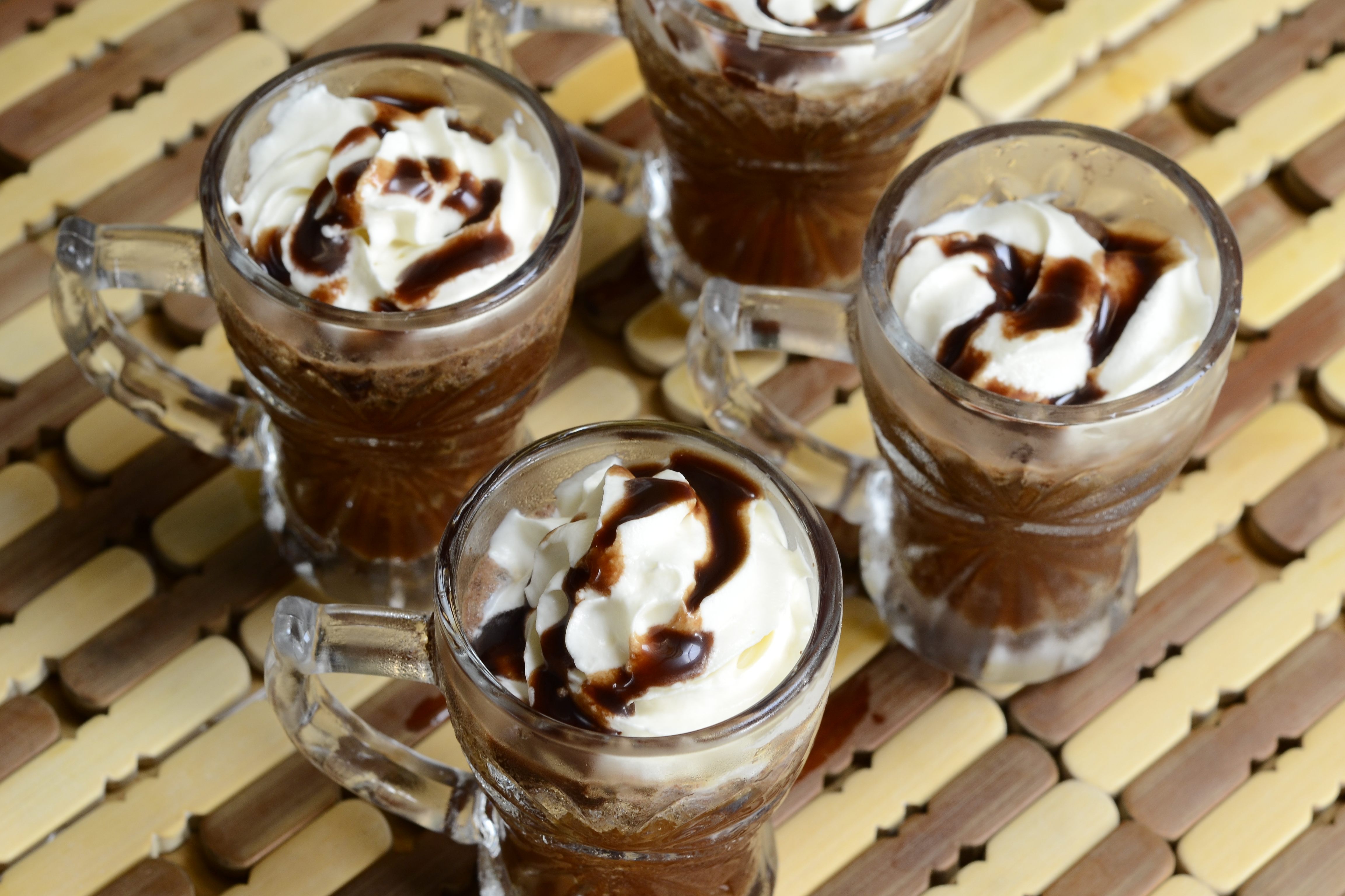 How to Make a Starbucks Java Chip Frappuccino 5 Steps