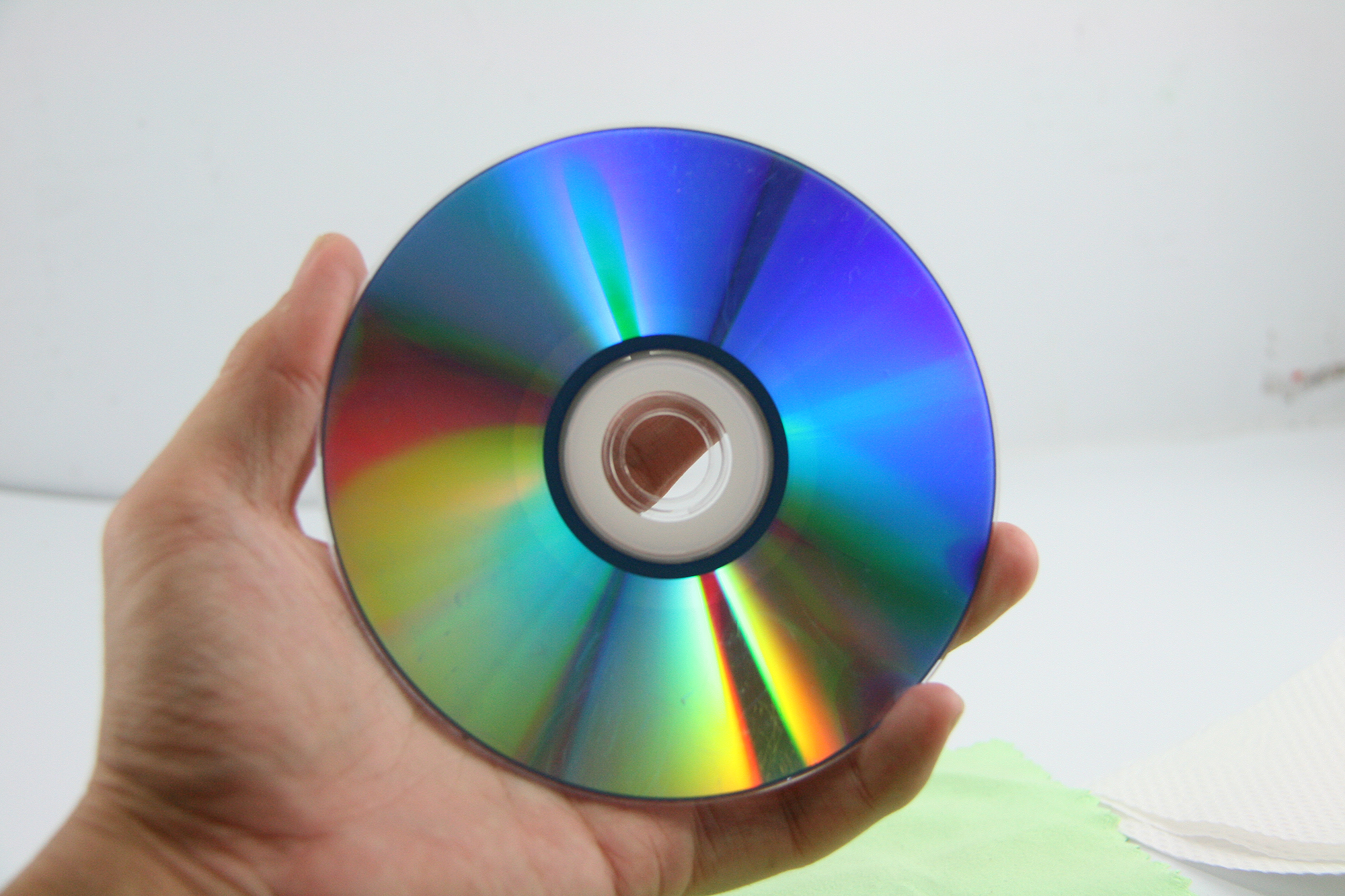 How to Repair a CD With Toothpaste 10 Steps (with Pictures)