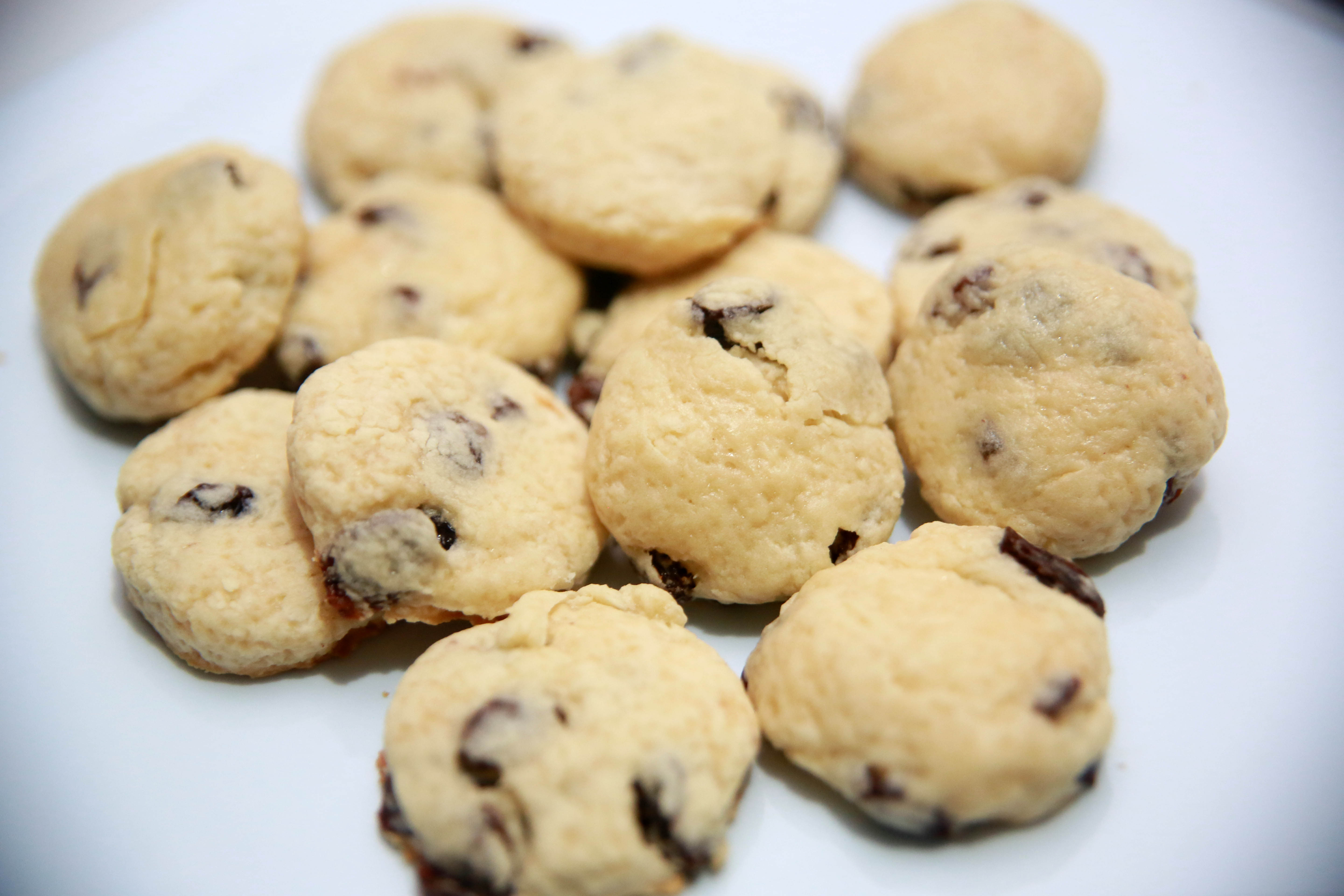 How to Make Raisin Biscuits 8 Steps (with Pictures) wikiHow