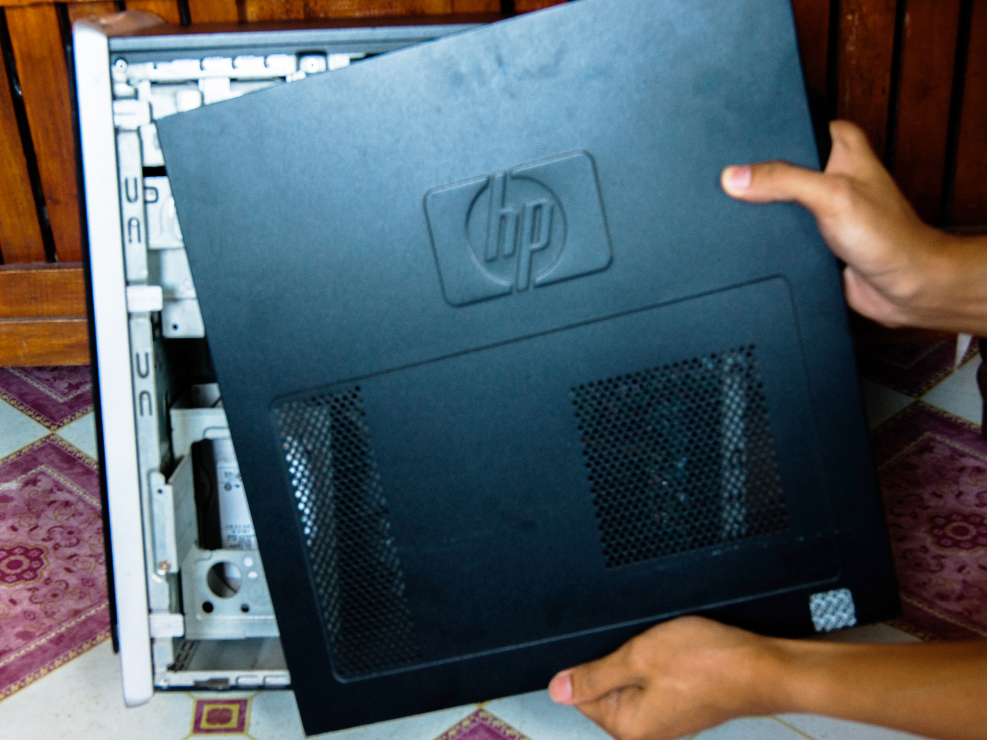 How to install a graphics card into an excisting system