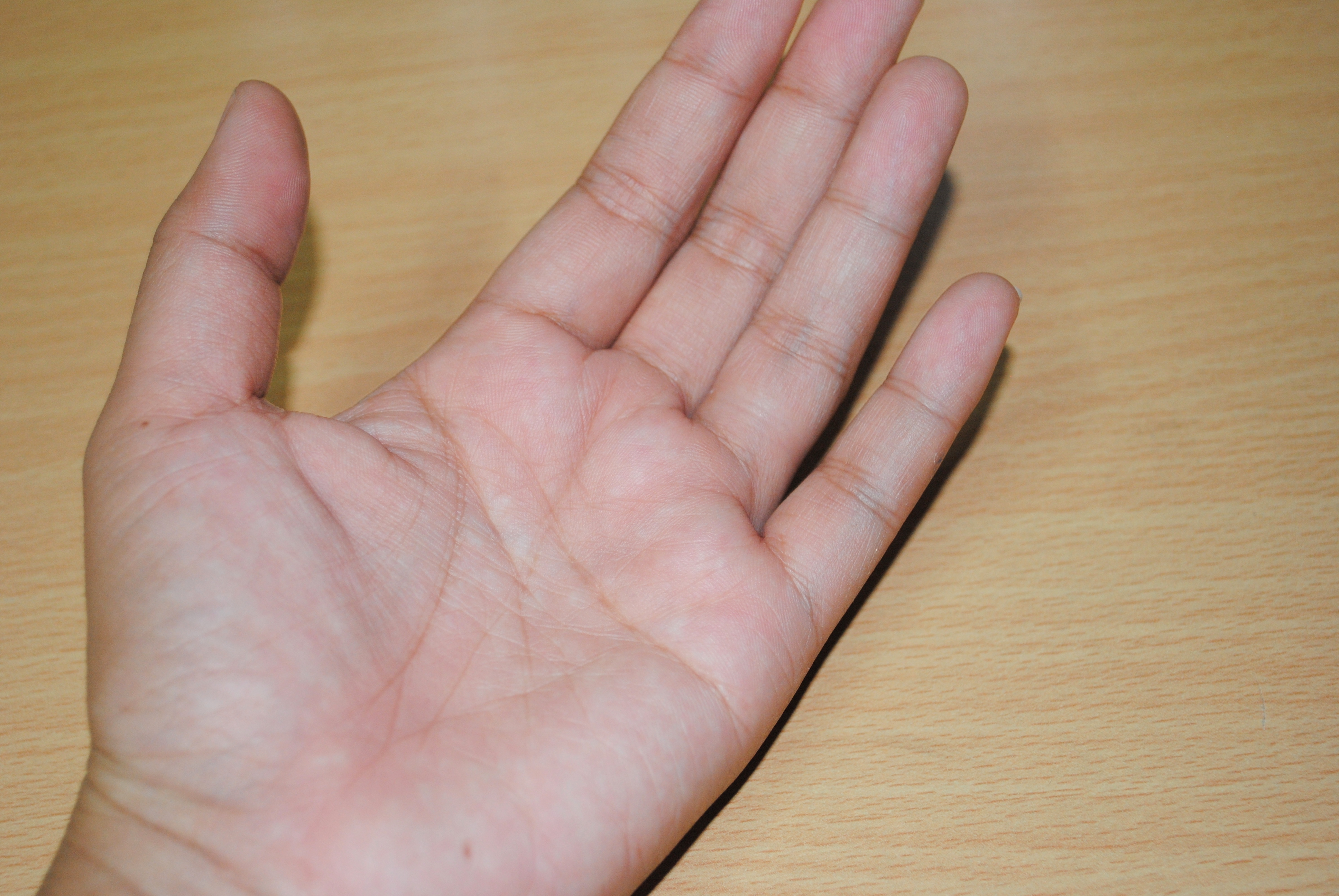 How to Make Hand and Foot Cream 6 Steps (with Pictures)