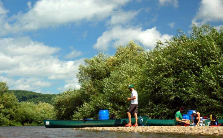 Wild canoe camp on the River Wye Wild Things Publishing