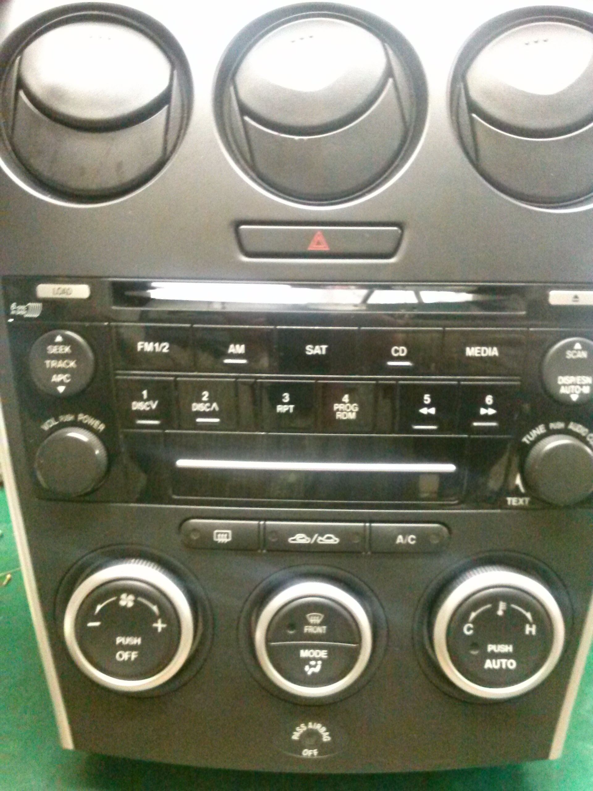 Mazda_Stereos