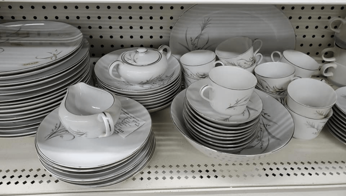 Bargains & Blessings Thrift Store Willmar, Minnesota Willmar Lakes