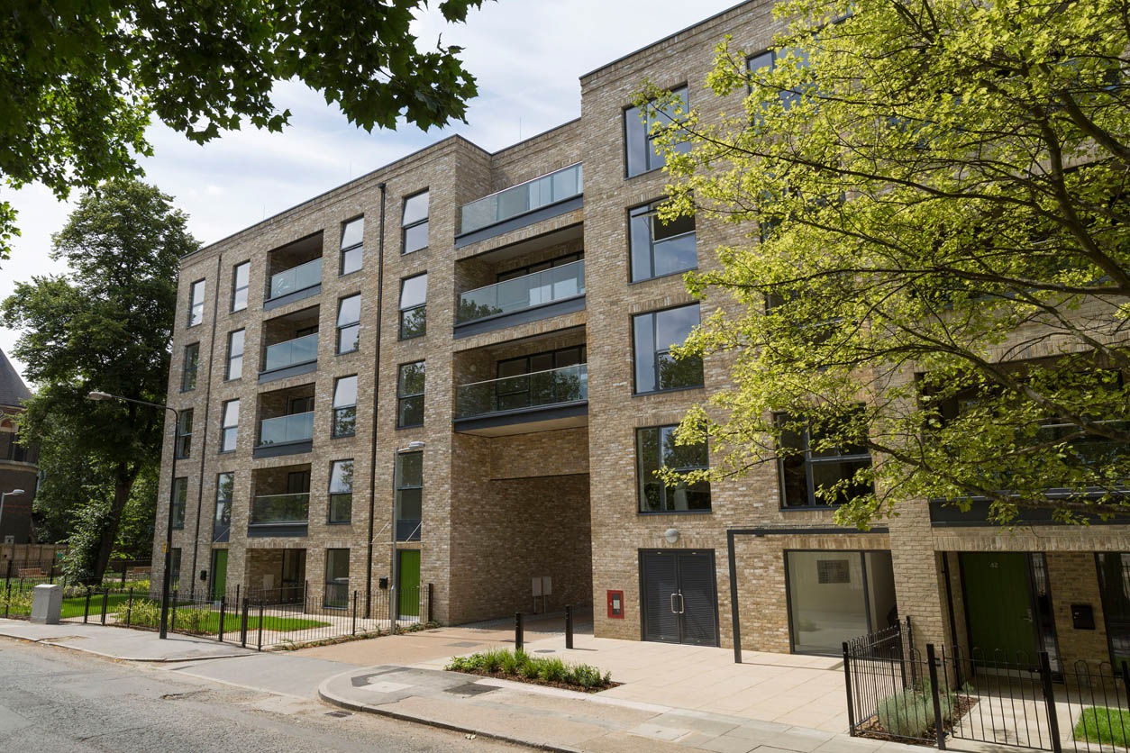 Quayside House, Canning Town Willmott Dixon