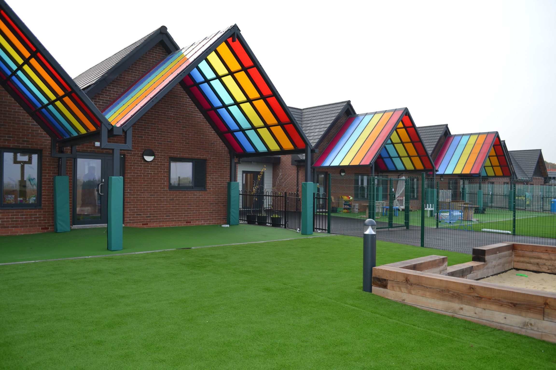 William Morris Primary School, Swindon Willmott Dixon