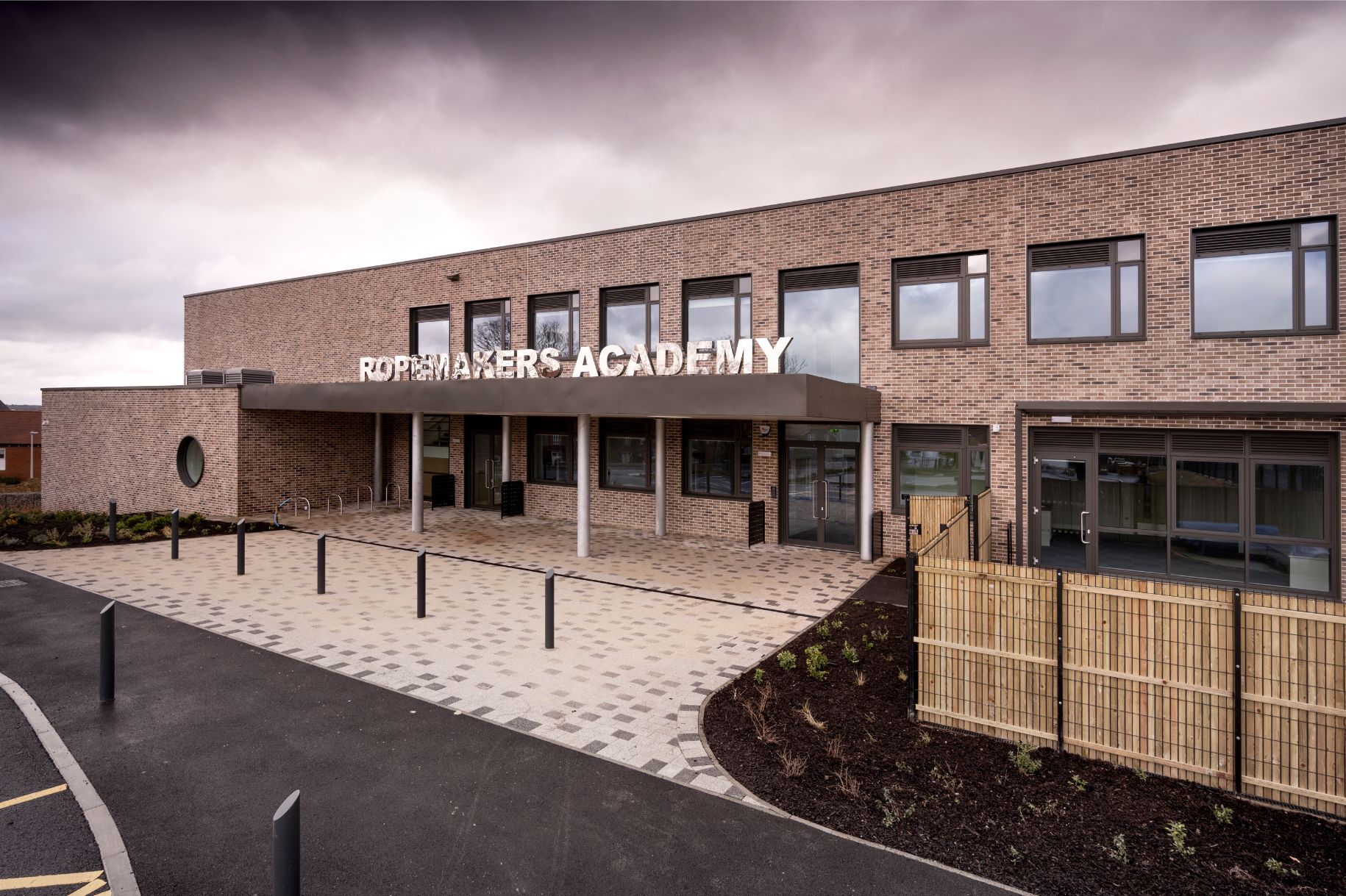 Reef Way SEMH School ‘The Ropemakers Academy’ Willmott Dixon