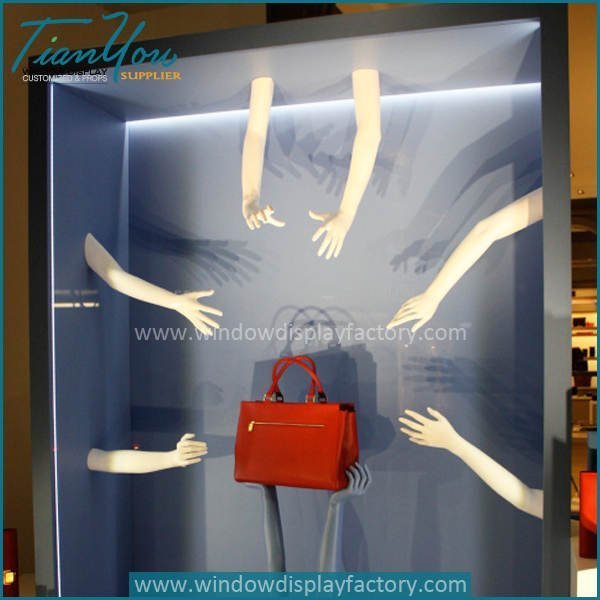 MANNEQUIN Window Display Props Factory Visual Merchandising