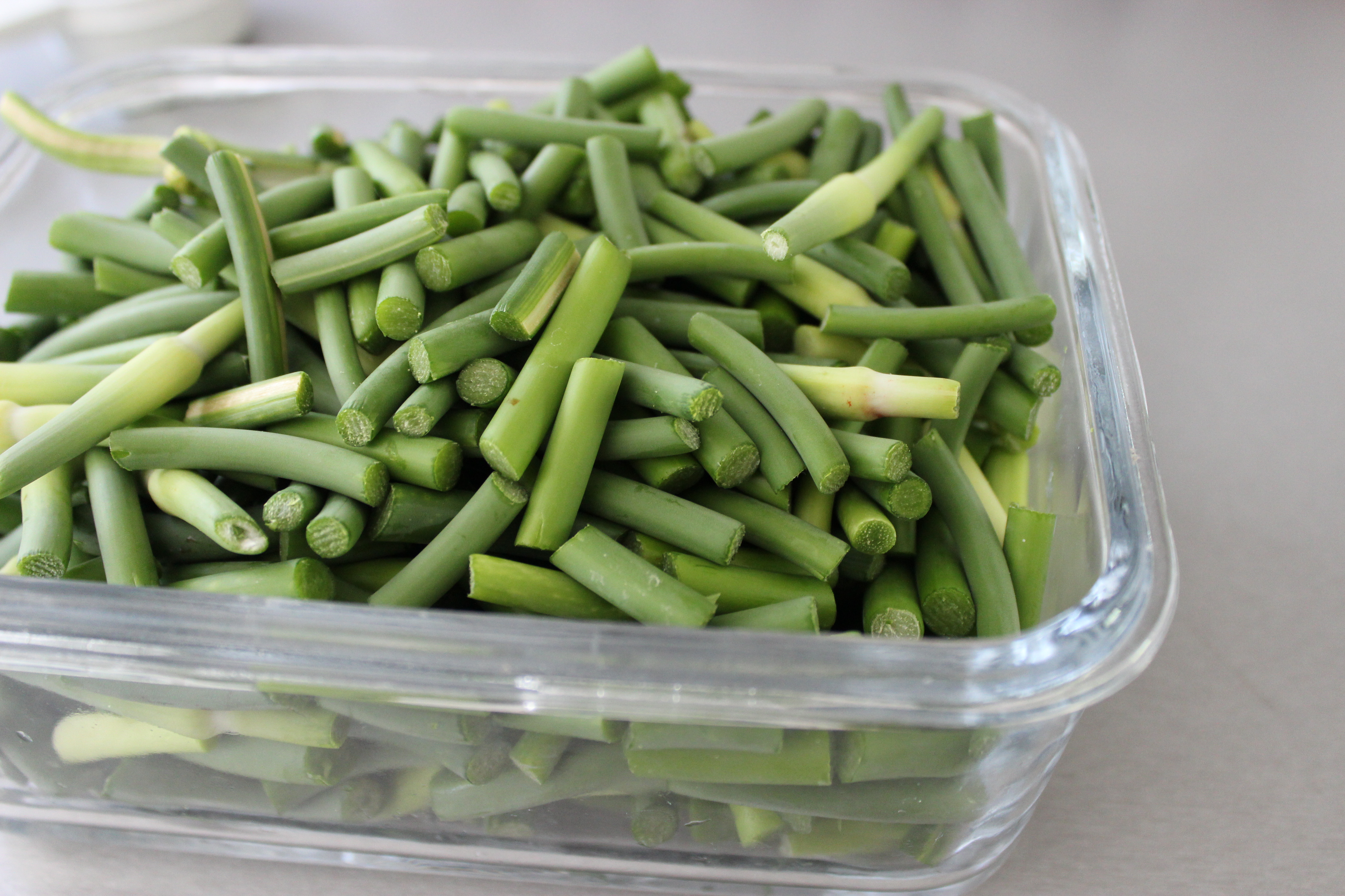 Recipe Garlic Scape and Basil Pesto