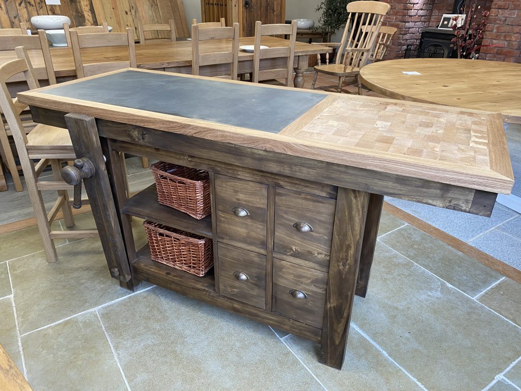 Is a Kitchen Island Better than a Peninsula? Winkleigh Timber