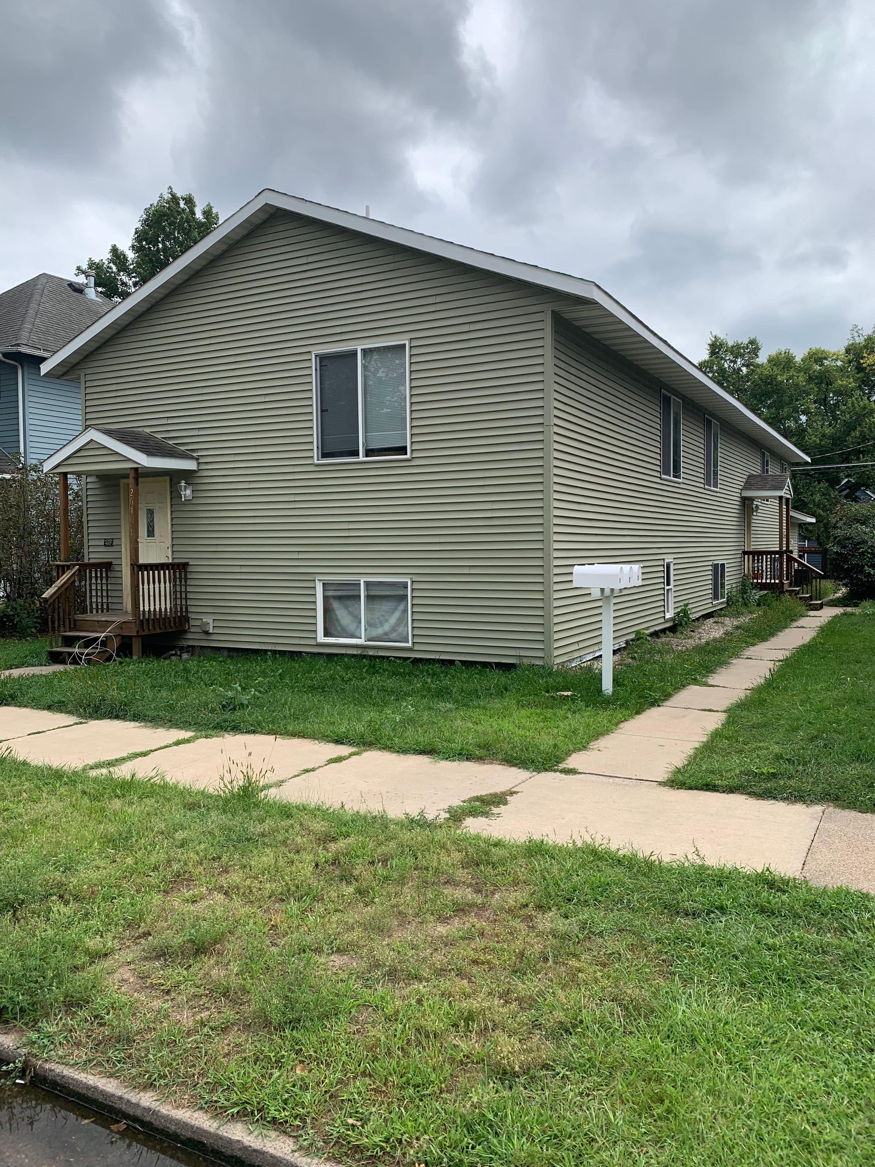 267 E 9th St. Rented!
