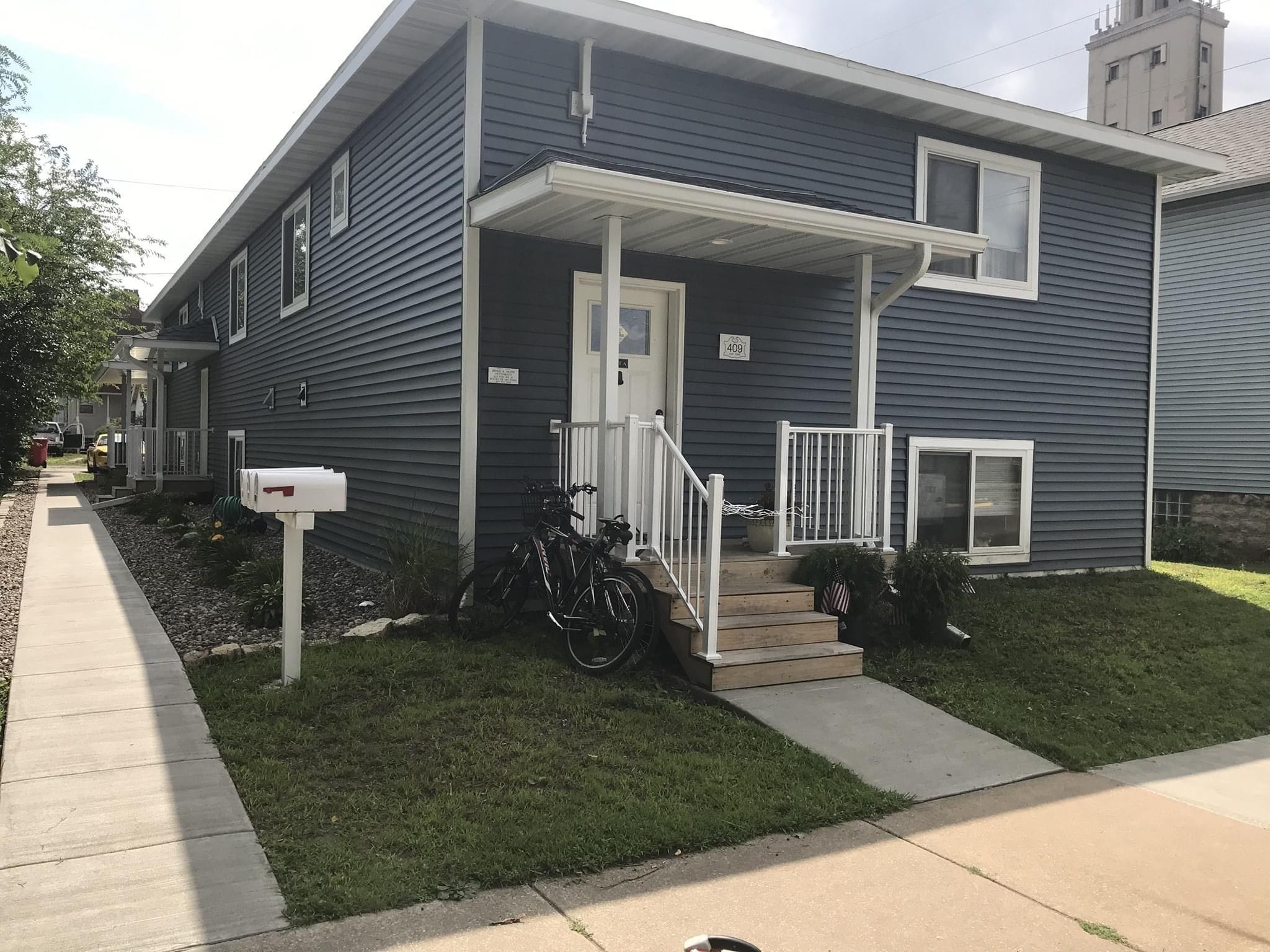 409 E 3rd St. Rented!