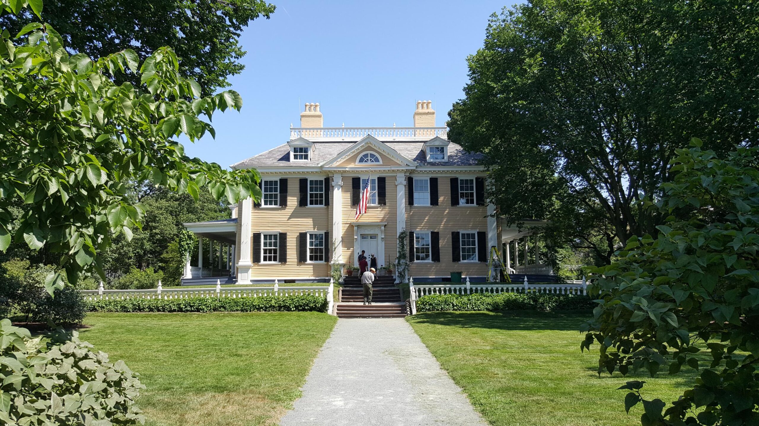 The Longfellow HouseWashington's Headquarters in Cambridge MA