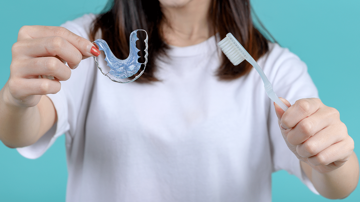 How To Clean My Retainers The Easy Way Wired Orthodontics