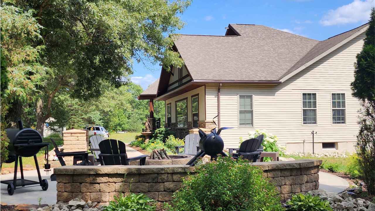 Vacation Home for Rent Wisconsin Chalet Near Lyndon Station