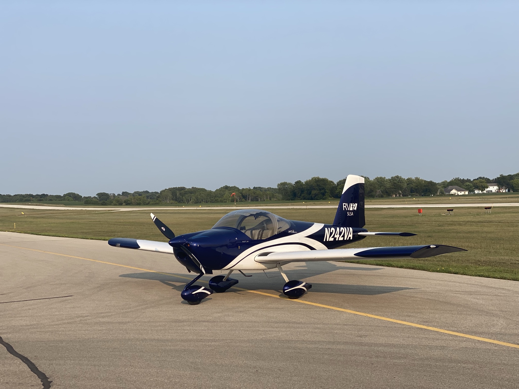 AIRPLANE TRAINING WISCONSIN FLIGHT SPORTS, LLC