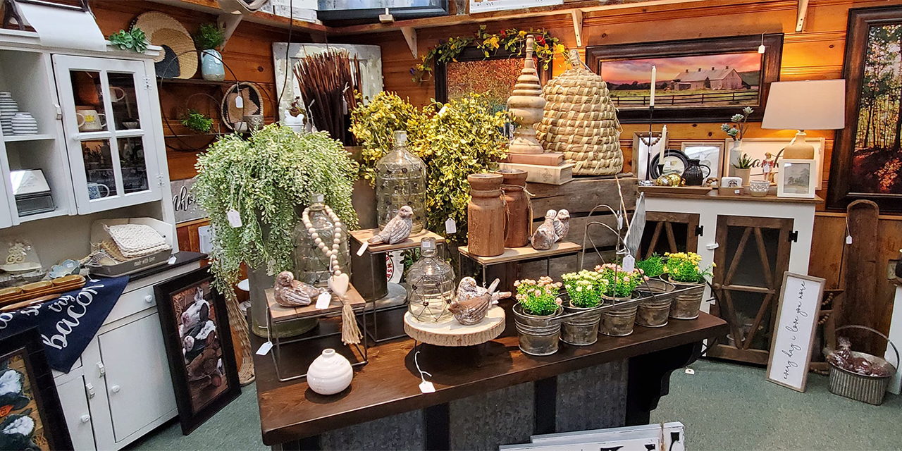 Wisconsin Dells Antique & Craft Mall