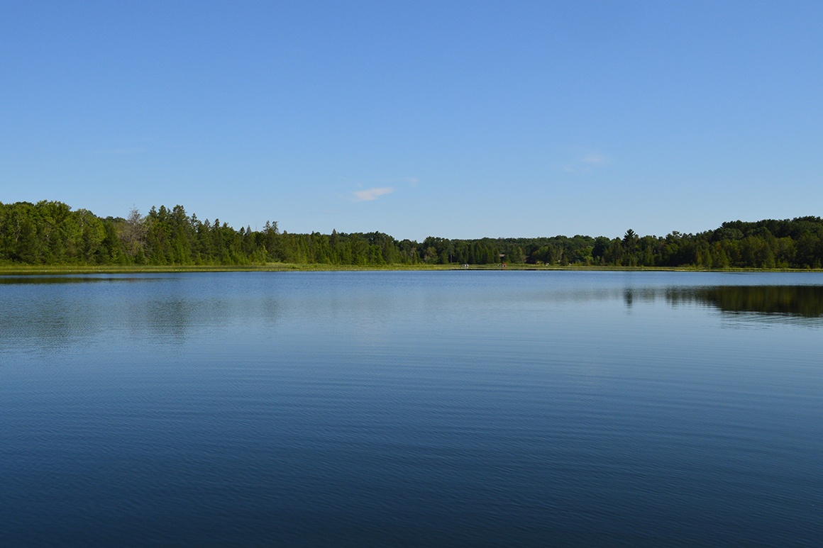 Crooked Lake, Wisconsin Dells Area Lakefront Property For Sale